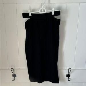 Olivaceous Black Pencil Skirt